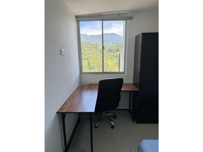 Apartamento de 3 alcobas en venta en Vegas De San Jose, Sabaneta, 60 m² · foto 6 de 21