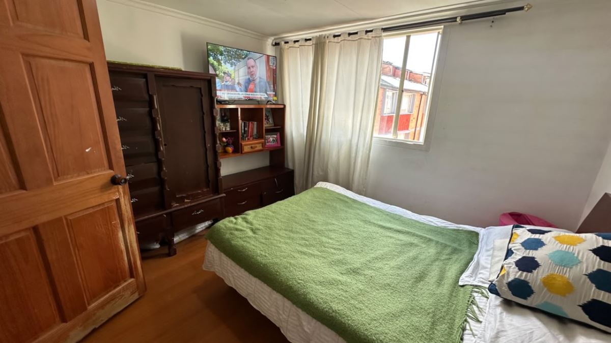 Casa en venta en Alameda, Bogotá · foto 8 de 23