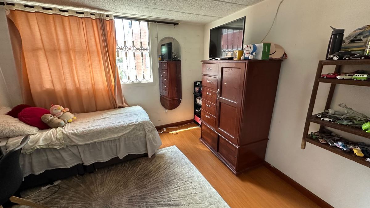 Casa en venta en Alameda, Bogotá · foto 14 de 23