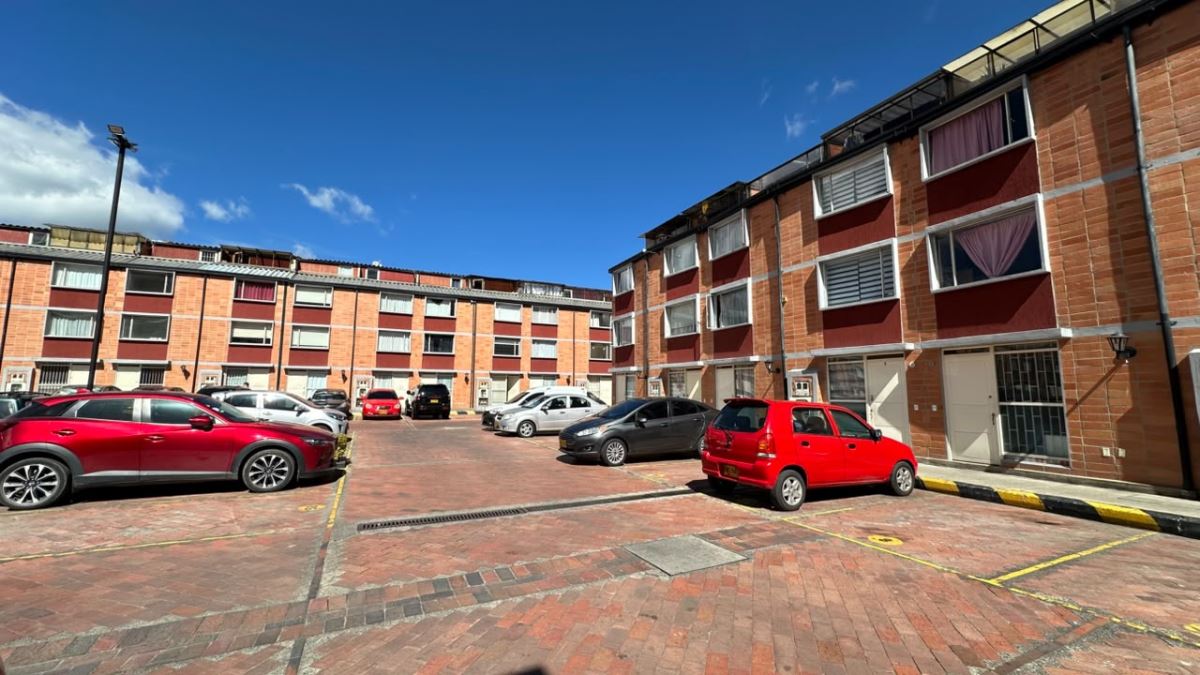 Casa en venta en Alameda, Bogotá · foto 22 de 23