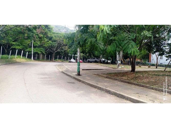 Casa de 1 alcoba en venta en El Refugio, Cali, 67 m² · foto 19 de 20