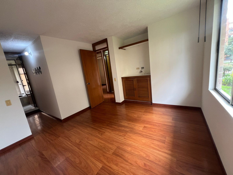 Apartamento en venta en Ciudad Salitre, Bogotá · foto 5 de 17