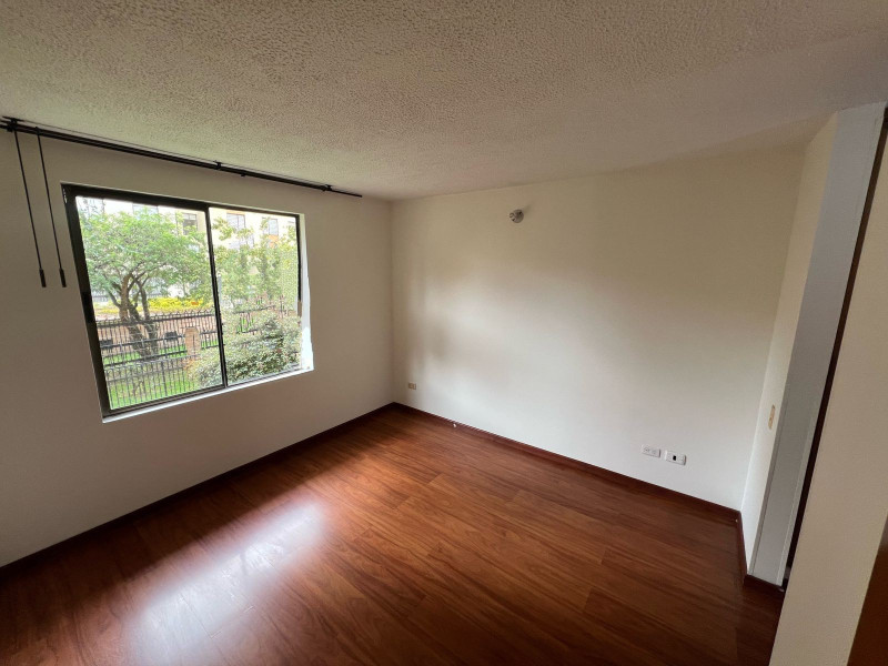 Apartamento en venta en Ciudad Salitre, Bogotá · foto 6 de 17