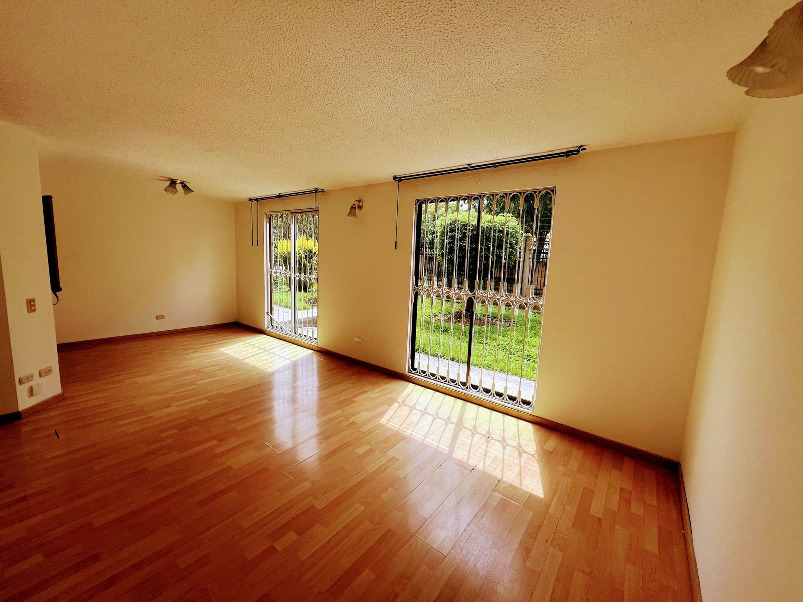 Apartamento en venta en Ciudad Salitre, Bogotá · foto 2 de 15