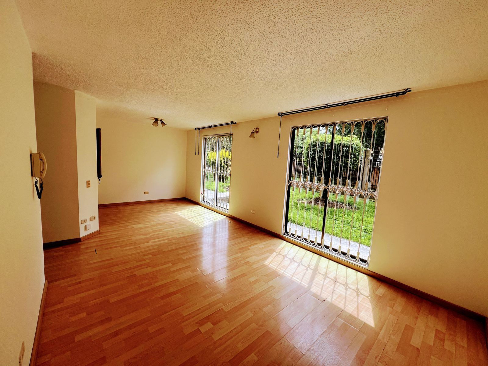 Apartamento en venta en Ciudad Salitre, Bogotá · foto 3 de 15