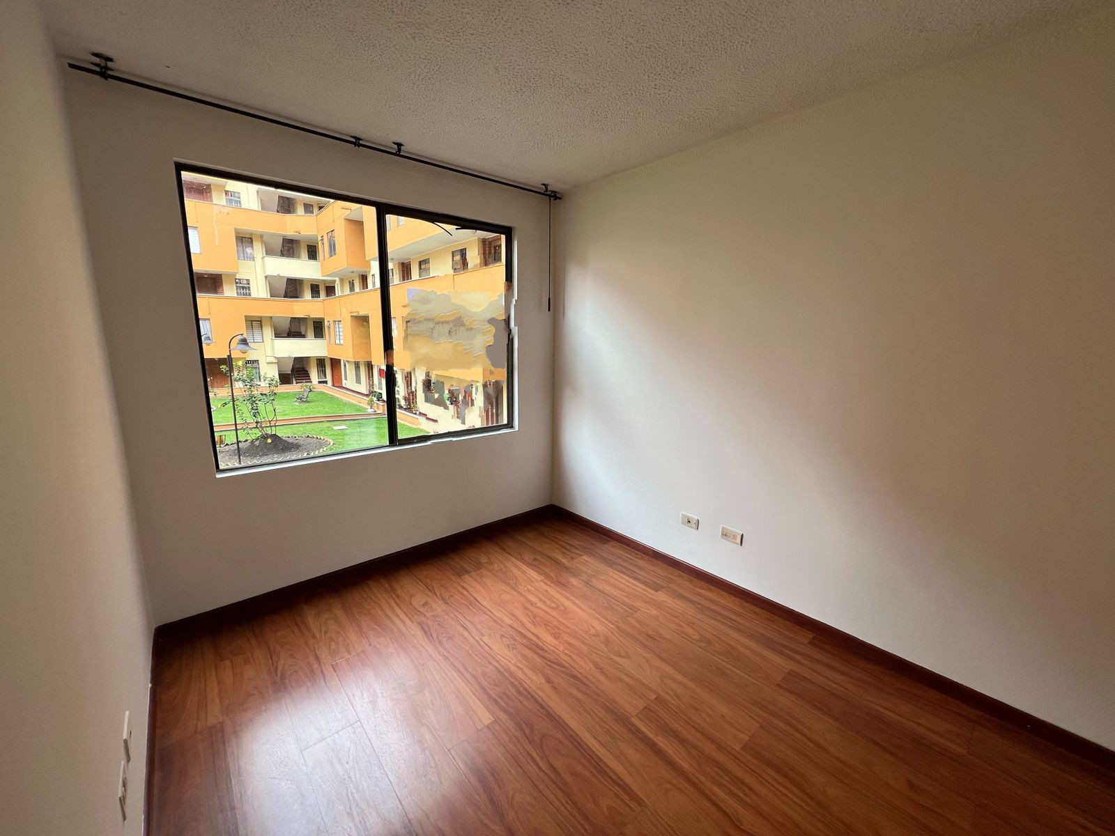 Apartamento en venta en Ciudad Salitre, Bogotá · foto 10 de 15