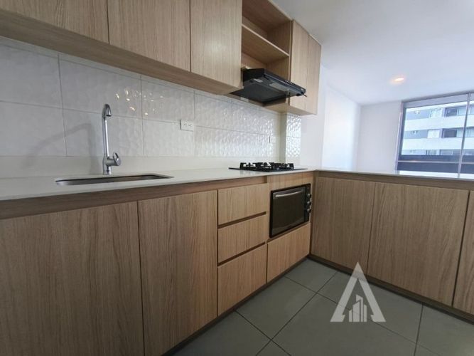 Apartamento en venta en El Poblado, Medellín · foto 3 de 21