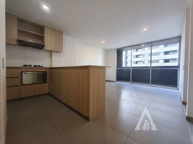 Apartamento en venta en El Poblado, Medellín · foto 5 de 21