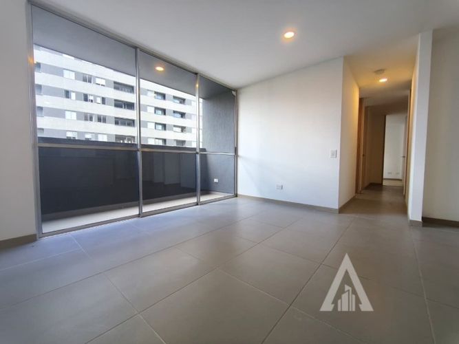 Apartamento en venta en El Poblado, Medellín · foto 7 de 21