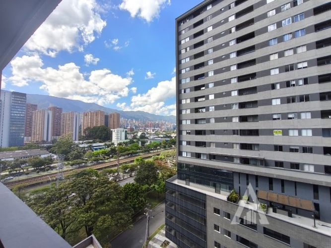 Apartamento en venta en El Poblado, Medellín · foto 10 de 21