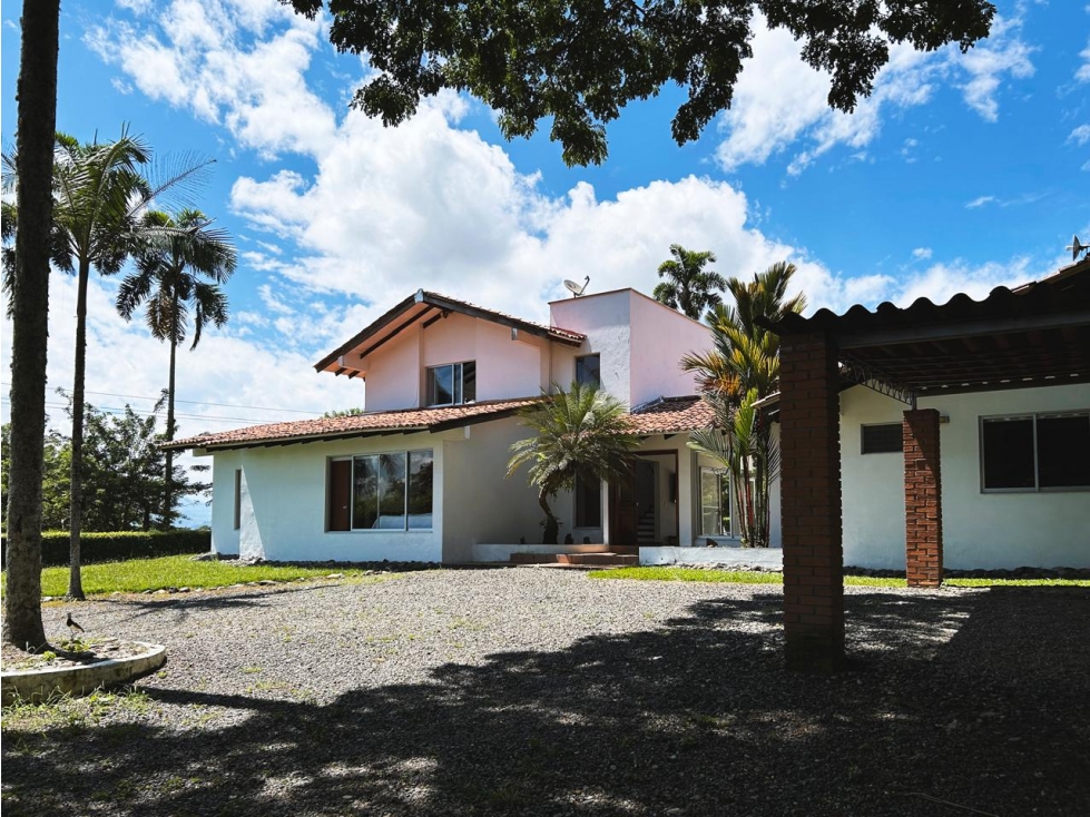 Casa Campestre en Arriendo en Cerritos, Pereira