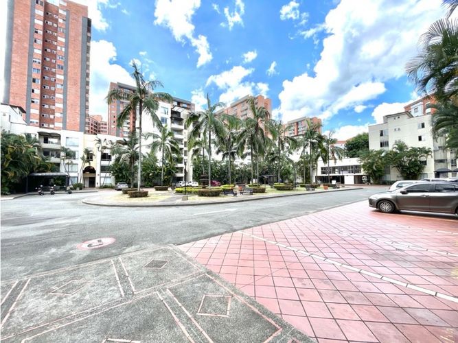 Apartamento de 3 alcobas en venta en Astorga, Medellín, 93 m² · foto 17 de 24