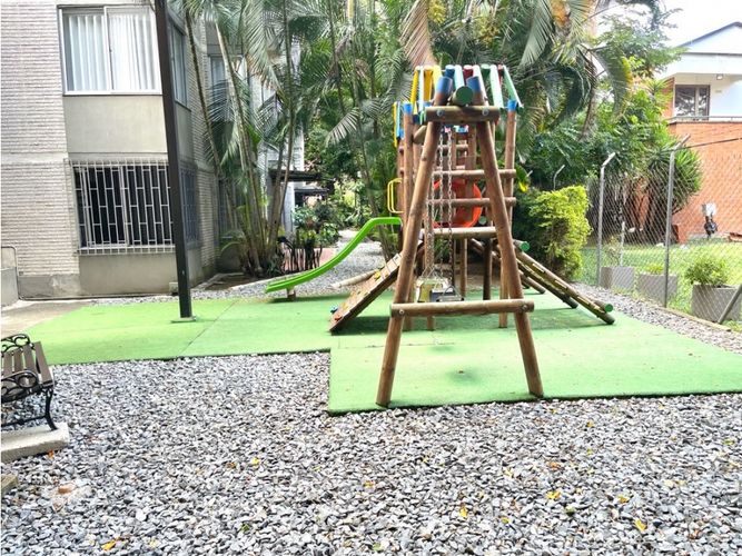 Apartamento de 3 alcobas en venta en Astorga, Medellín, 93 m² · foto 18 de 24