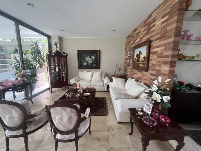 Casa de 4 alcobas en venta en Lagos Del Cacique, Bucaramanga, 380 m² · foto 3 de 23