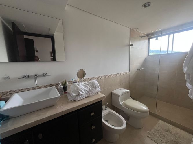 Casa de 4 alcobas en venta en Lagos Del Cacique, Bucaramanga, 380 m² · foto 21 de 23