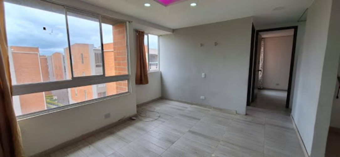Apartamento de 2 alcobas en arriendo en Cr. El Tesoro Et. Ii, Soacha, 43 m² · foto 12 de 20