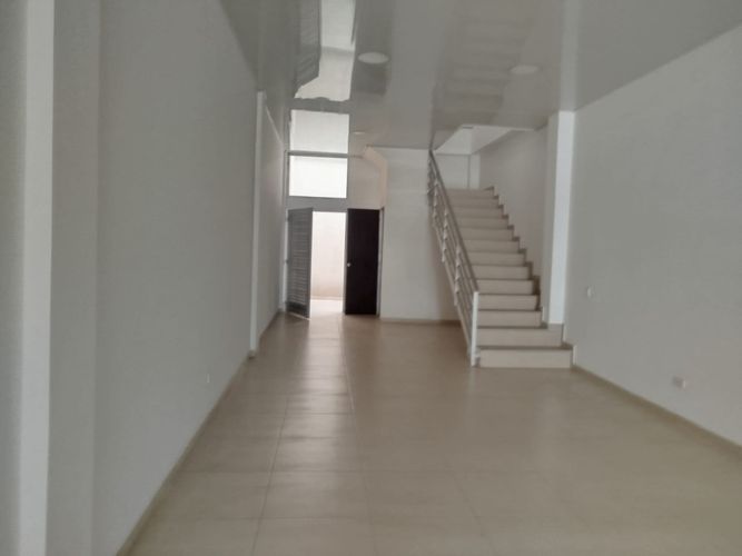 Local en arriendo en Tequendama, Cali, 150 m² · foto 3 de 14