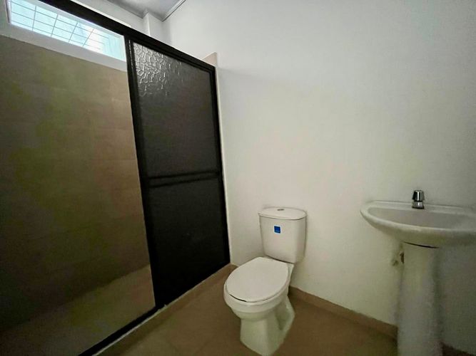 Casa de 4 alcobas en venta en Altos Del Peñon, Girardot, 152 m² · foto 12 de 23