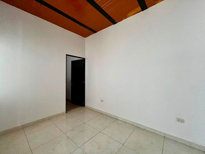Casa de 4 alcobas en venta en Altos Del Peñon, Girardot, 152 m² · foto 15 de 23