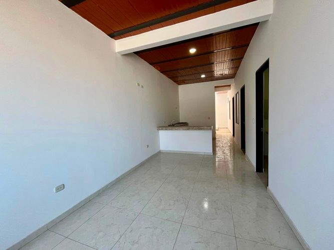 Casa de 4 alcobas en venta en Altos Del Peñon, Girardot, 152 m² · foto 18 de 23