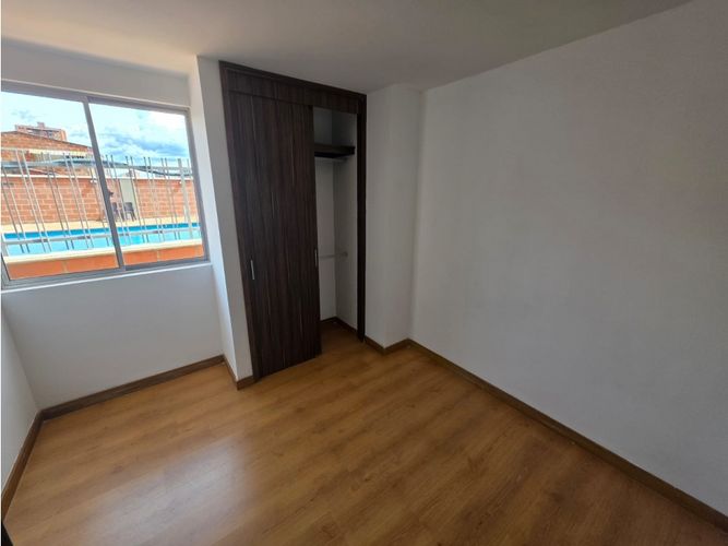 Apartamento de 3 alcobas en venta en Niquia, Bello, 61 m² · foto 8 de 12