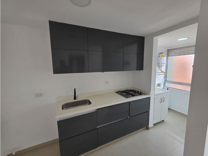 Apartamento de 3 alcobas en venta en Niquia, Bello, 61 m² · foto 10 de 12
