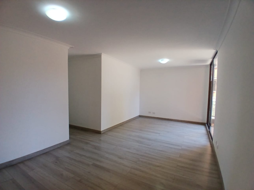 Departamento en alquiler con baja de precio en Belén Rosales