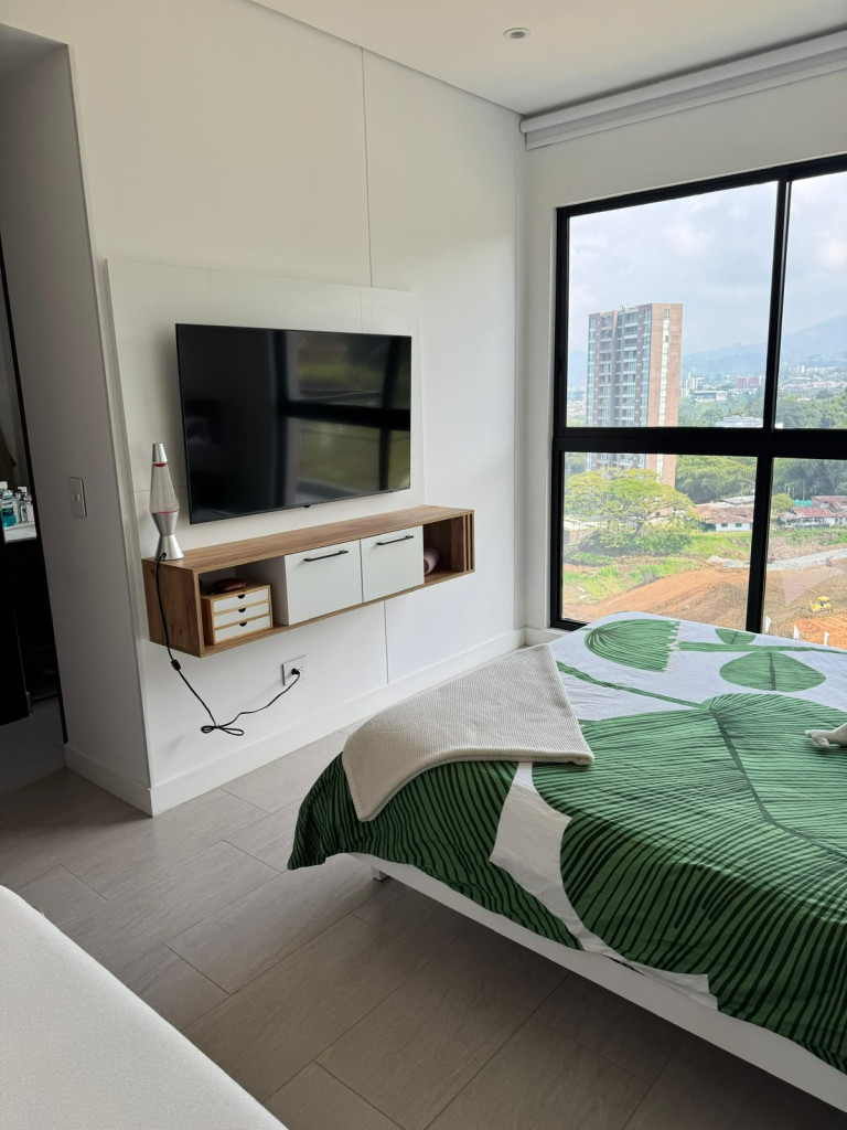 Apartamento en venta en Pinares, Pereira · foto 5 de 24