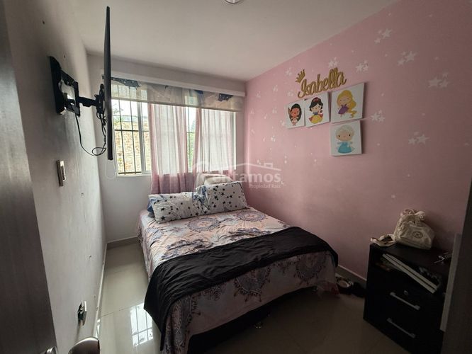 Casa de 5 alcobas en venta en Viviendas Del Sur, Itagüí, 94 m² · foto 15 de 18