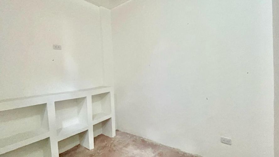 Casa de 4 alcobas en venta en Br. Portachuelo, Girardot, 156 m² · foto 12 de 21