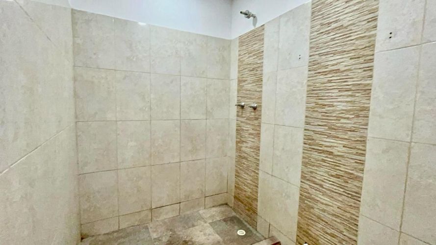 Casa de 4 alcobas en venta en Br. Portachuelo, Girardot, 156 m² · foto 20 de 21