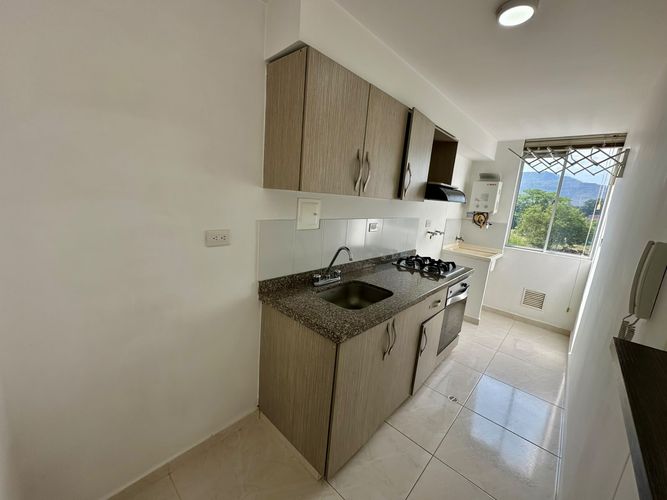 Apartamento de 3 alcobas en venta en Bosques De Aranjuez, Piedecuesta, 64 m² · foto 6 de 24