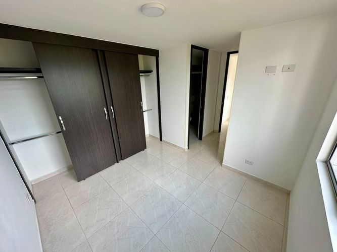 Apartamento de 3 alcobas en venta en Bosques De Aranjuez, Piedecuesta, 64 m² · foto 23 de 24