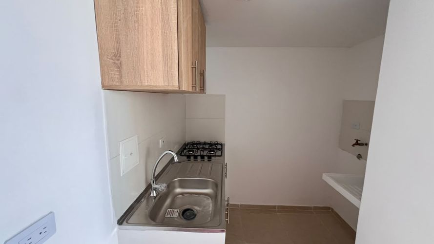 Apartamento de 3 alcobas en venta en Bellavista, Girón, 59 m² · foto 6 de 19