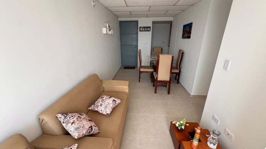 Apartamento de 3 alcobas en venta en Bellavista, Girón, 59 m² · foto 9 de 19