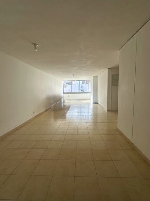 Apartamento en venta en Centenario, Cali · foto 5 de 24
