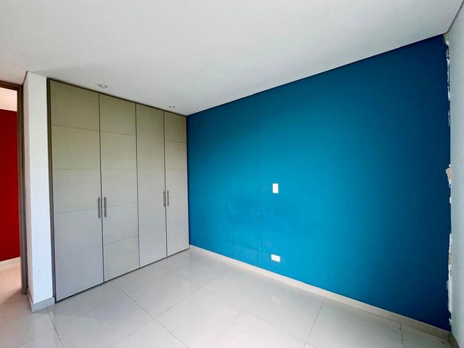 Apartamento de 3 alcobas en venta en Julio Campos Gonzalez, Girardot, 84 m² · foto 5 de 23