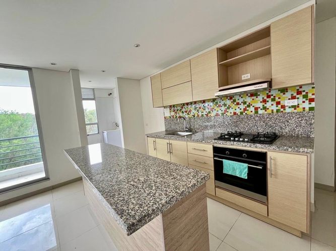 Apartamento de 3 alcobas en venta en Julio Campos Gonzalez, Girardot, 84 m² · foto 6 de 23