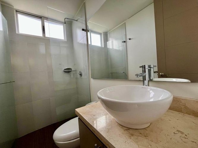 Apartamento de 3 alcobas en venta en Julio Campos Gonzalez, Girardot, 84 m² · foto 8 de 23