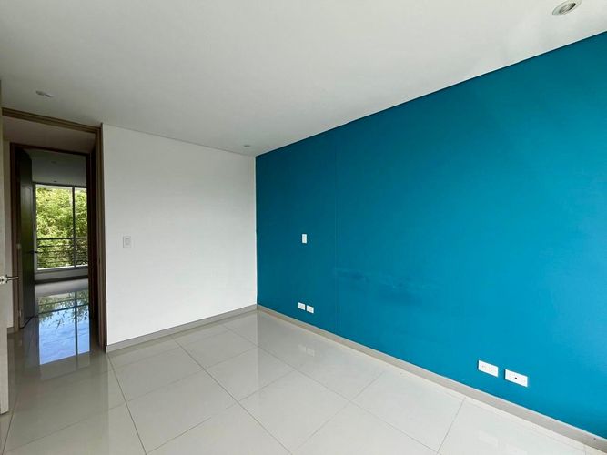 Apartamento de 3 alcobas en venta en Julio Campos Gonzalez, Girardot, 84 m² · foto 11 de 23