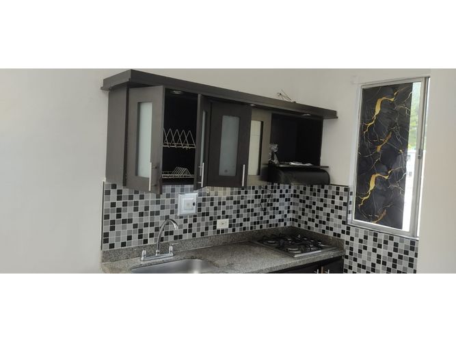 Apartamento de 3 alcobas en venta en Fontidueño, Bello, 55 m² · foto 2 de 8