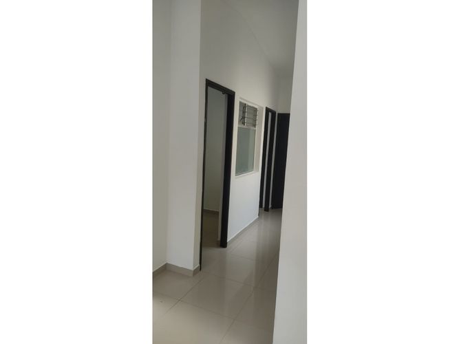 Apartamento de 3 alcobas en venta en Fontidueño, Bello, 55 m² · foto 3 de 8