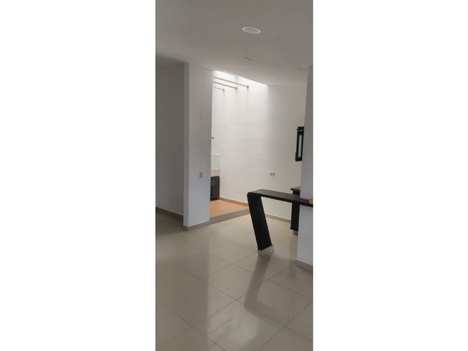 Apartamento de 3 alcobas en venta en Fontidueño, Bello, 55 m² · foto 4 de 8