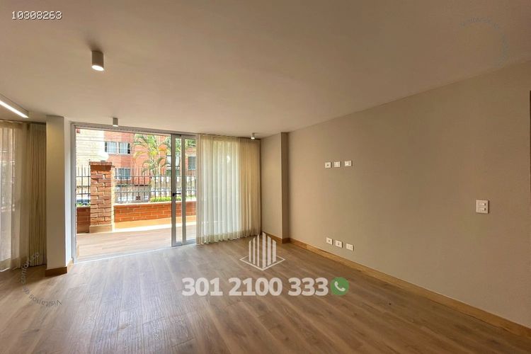 Apartamento de 2 alcobas en arriendo en Laureles, Medellín, 156 m² · foto 4 de 19