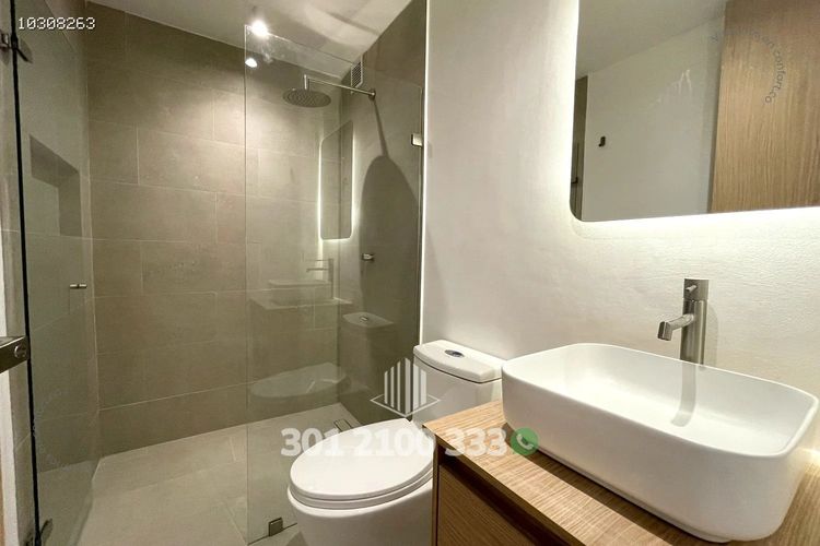 Apartamento de 2 alcobas en arriendo en Laureles, Medellín, 156 m² · foto 9 de 19