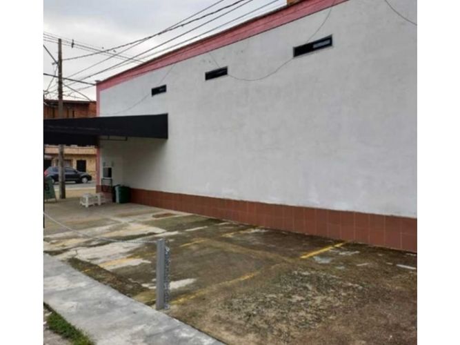 Bodega en venta en Terranova, Bello, 330 m² · foto 6 de 10