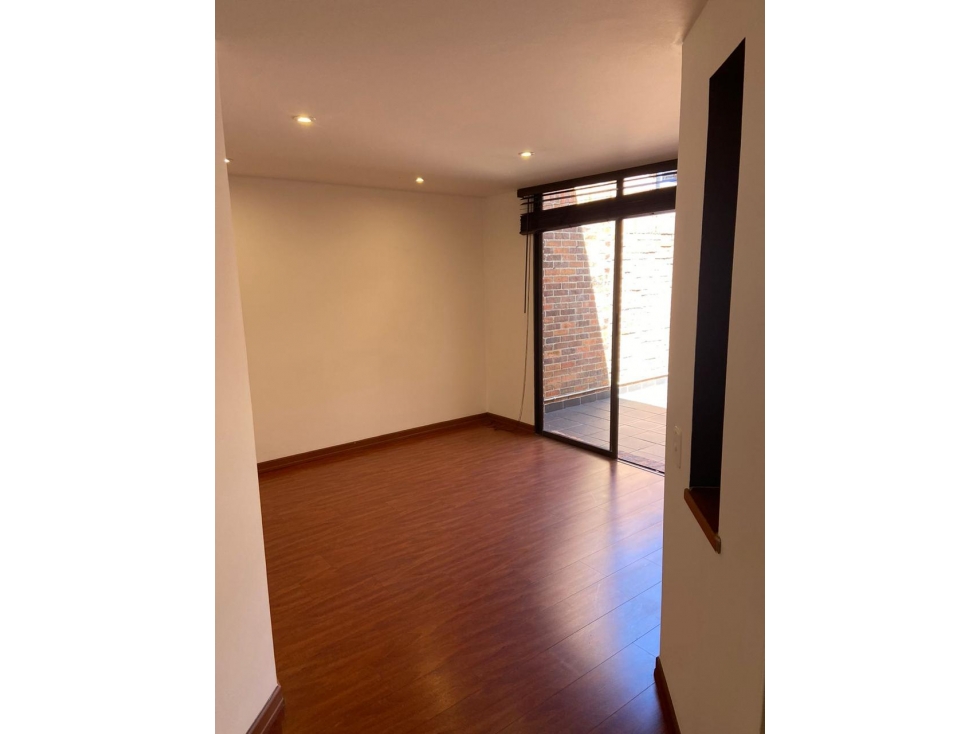 Casa en venta en Laura Vicuña, Chía · foto 3 de 24