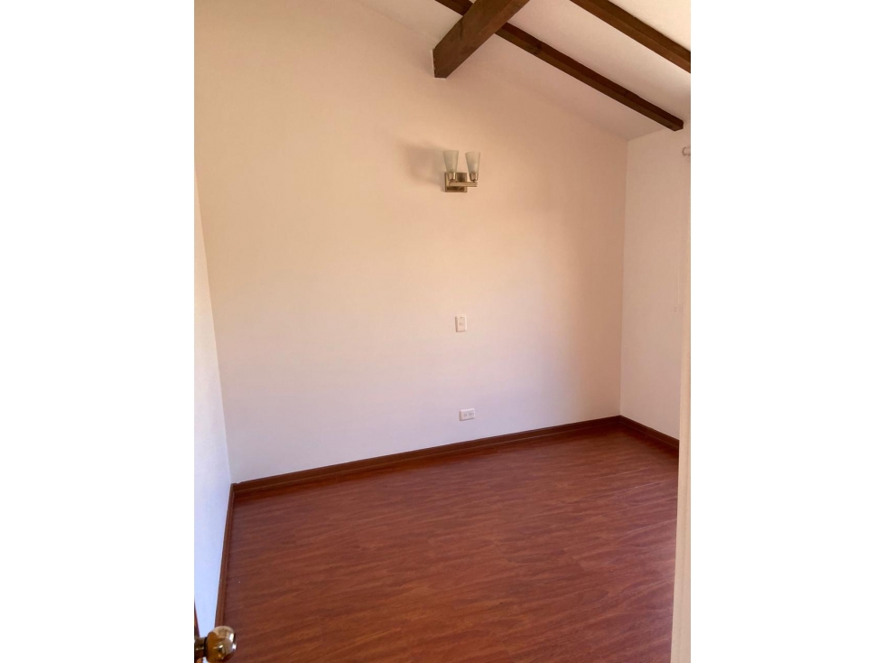 Casa en venta en Laura Vicuña, Chía · foto 23 de 24