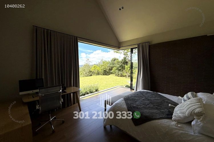 Casa de 3 alcobas en arriendo en Las Palmas, Envigado, 390 m² · foto 19 de 24