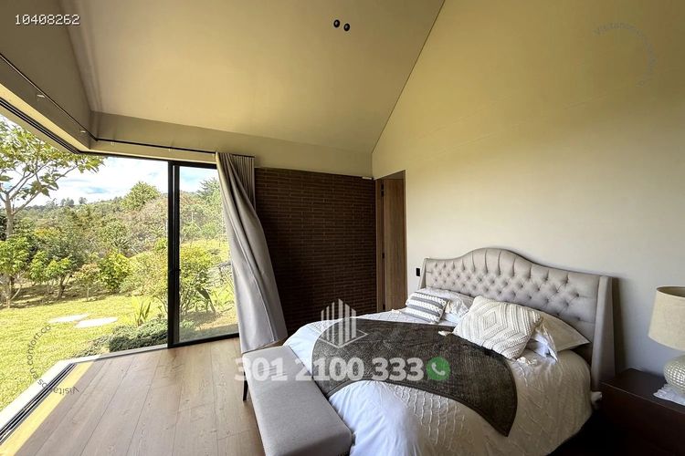 Casa de 3 alcobas en arriendo en Las Palmas, Envigado, 390 m² · foto 20 de 24